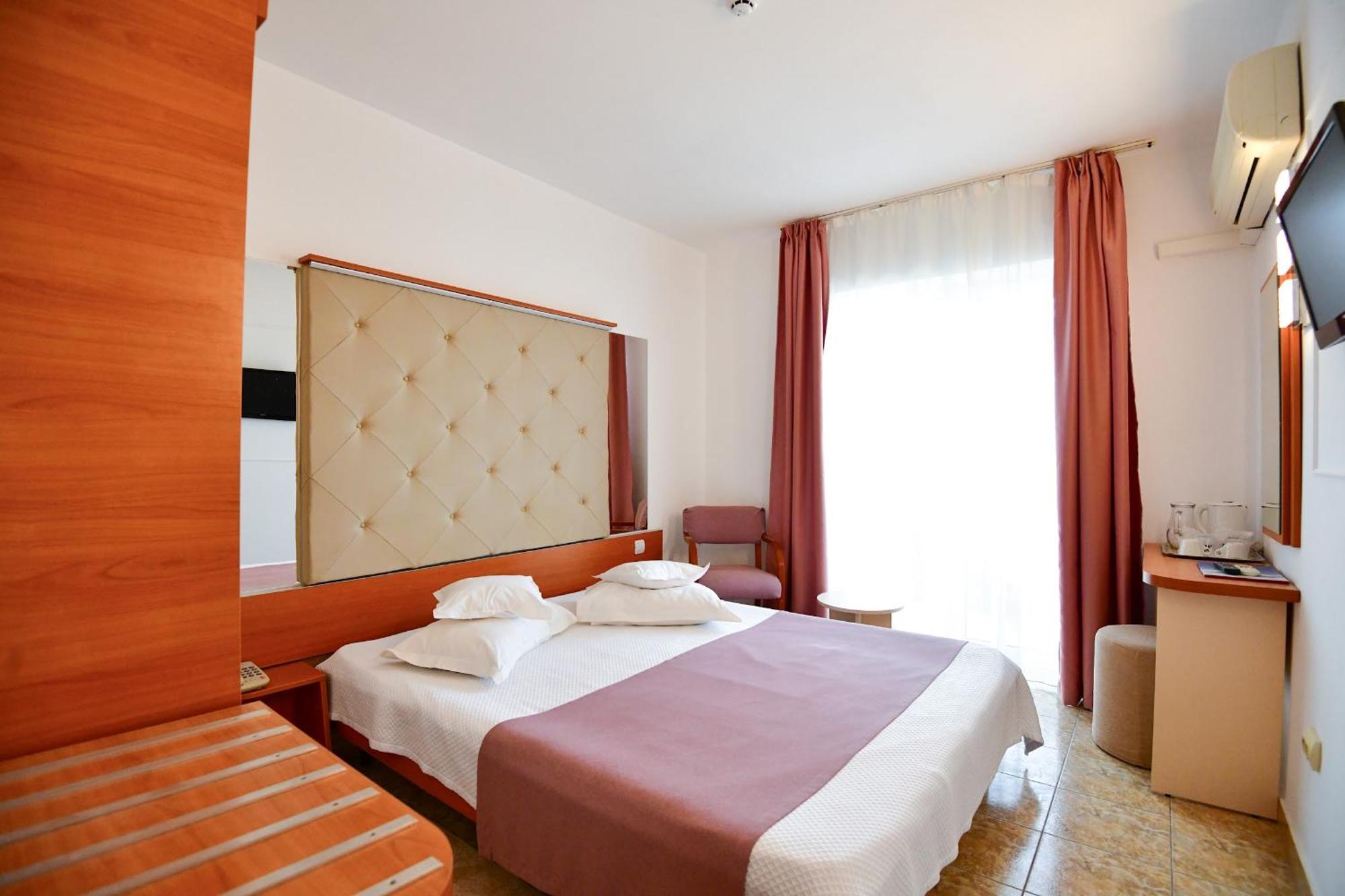 Complex Modern All Inclusive Mamaia Exterior foto
