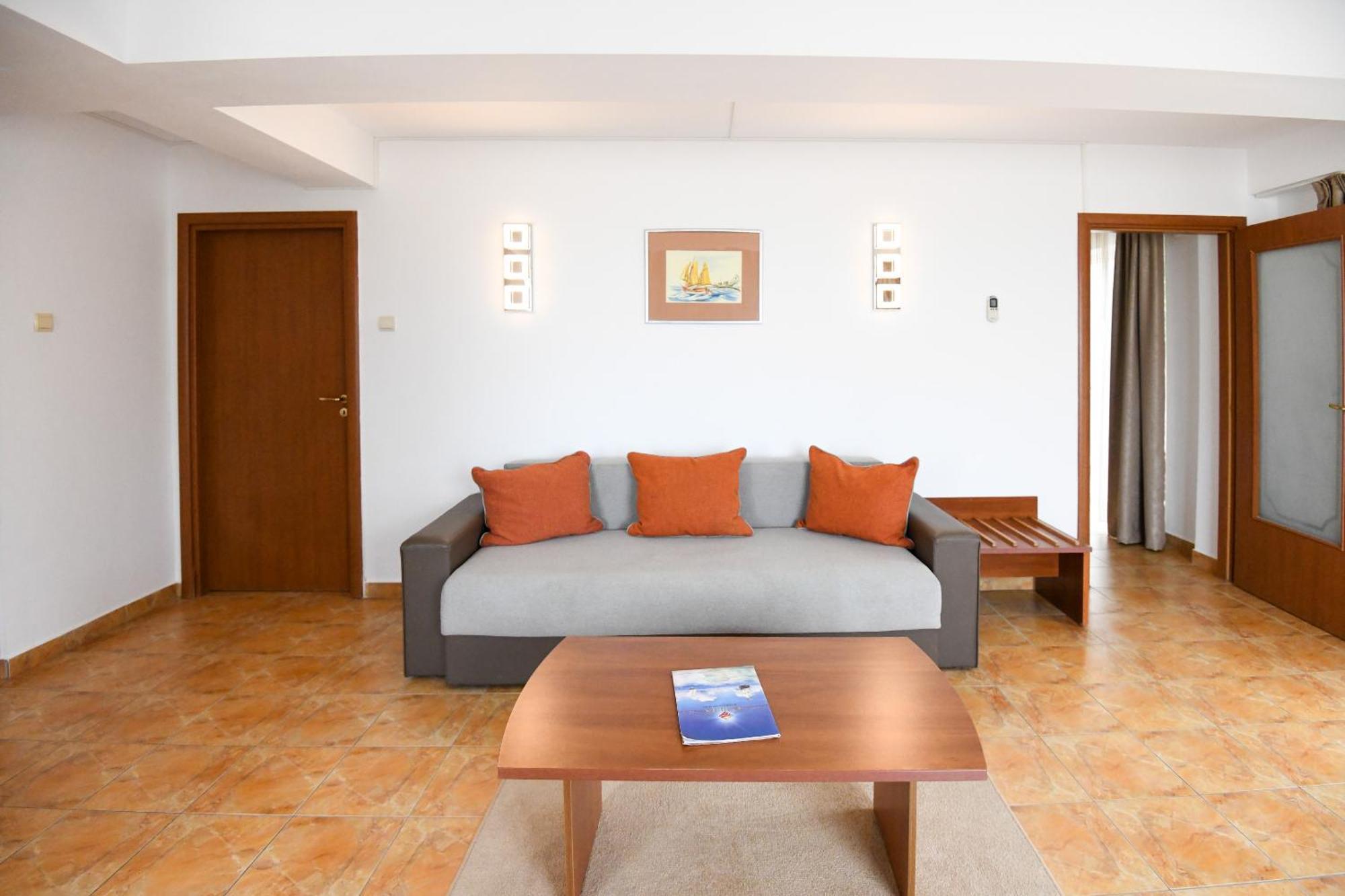 Complex Modern All Inclusive Mamaia Exterior foto